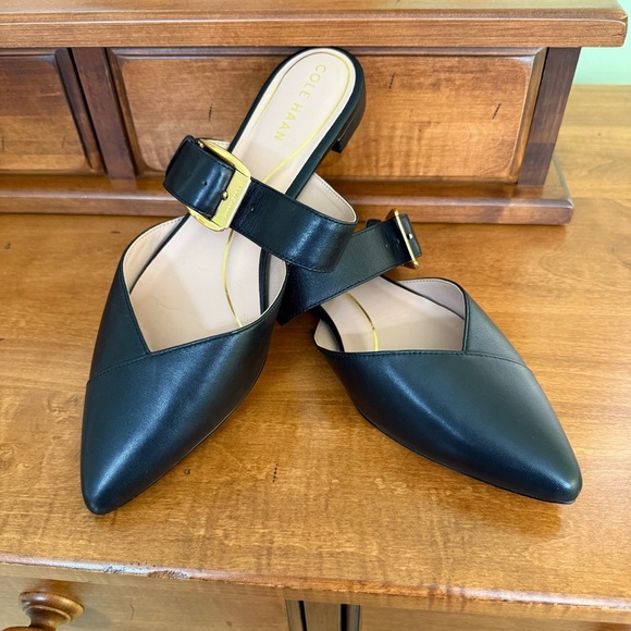 NWOT Cole Haan Vandam gold Buckle flat mules black leather woman’s 9 shoes new - Picture 2 of 8